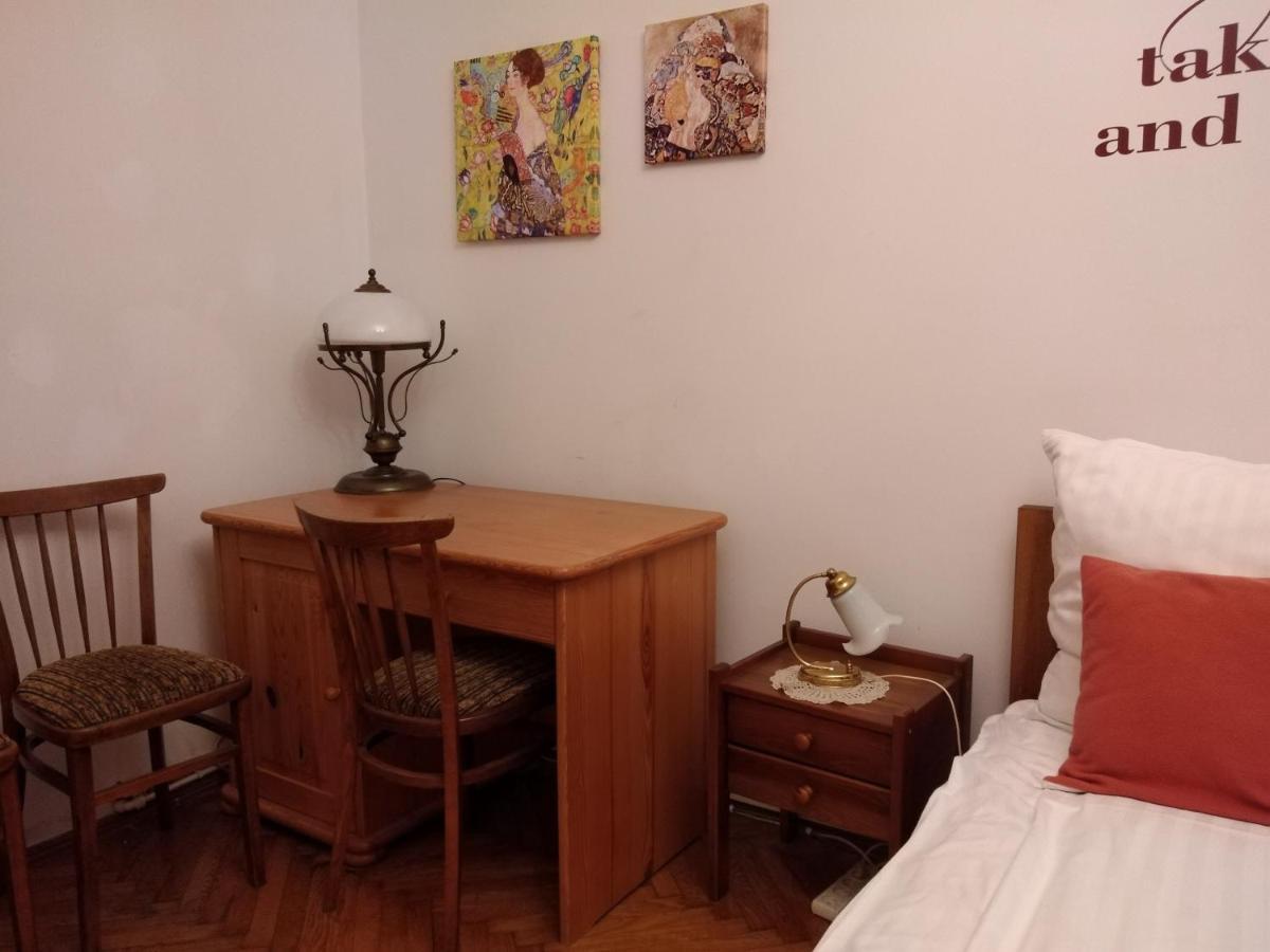 Apartament W Krakowie Cracóvia Exterior foto